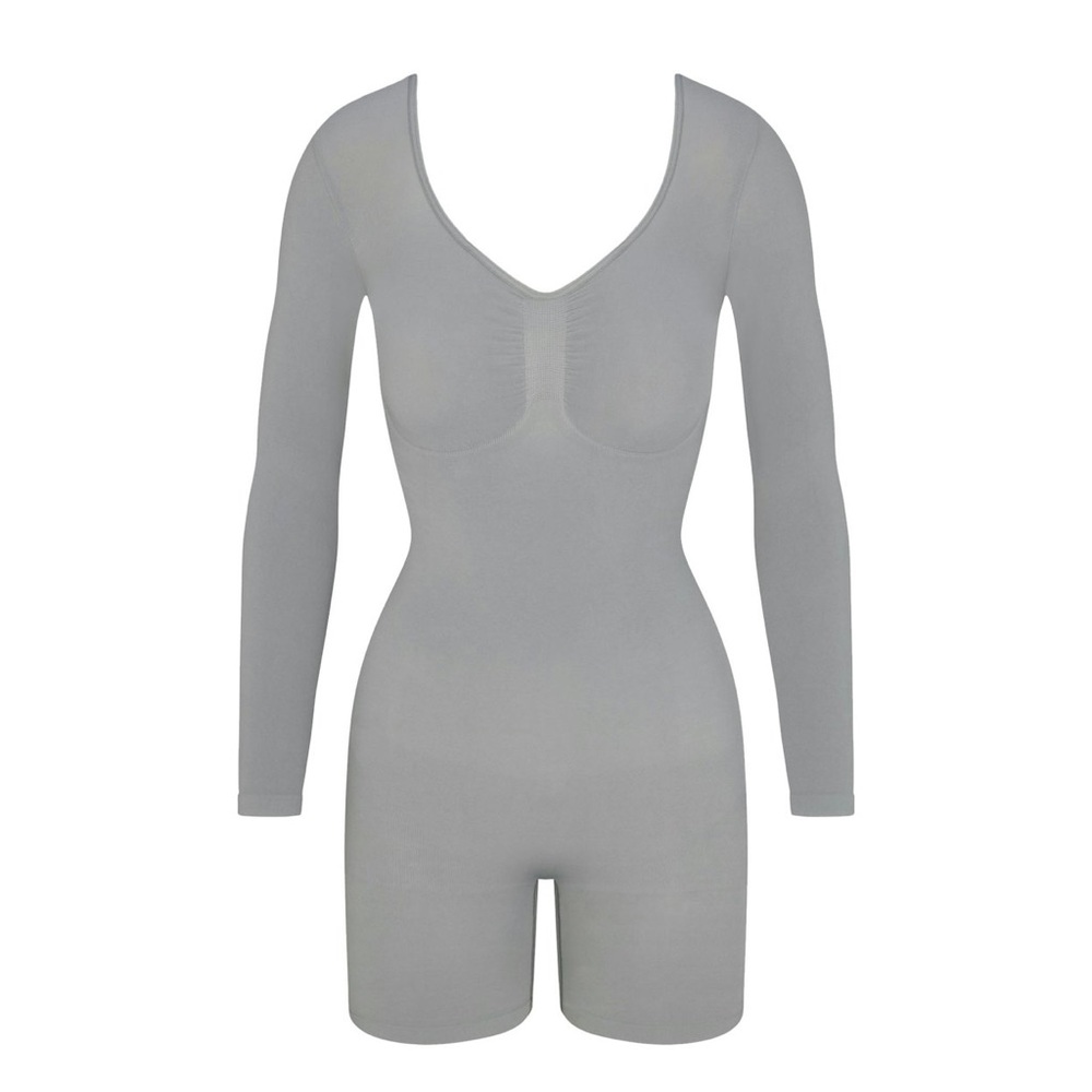 🩶NEW SKIMS SEAMLESS SCULPT LONG SLEEVE LOW BACK MID THIGH BODYSUIT IN PACIFIC L - Picture 4 of 6
